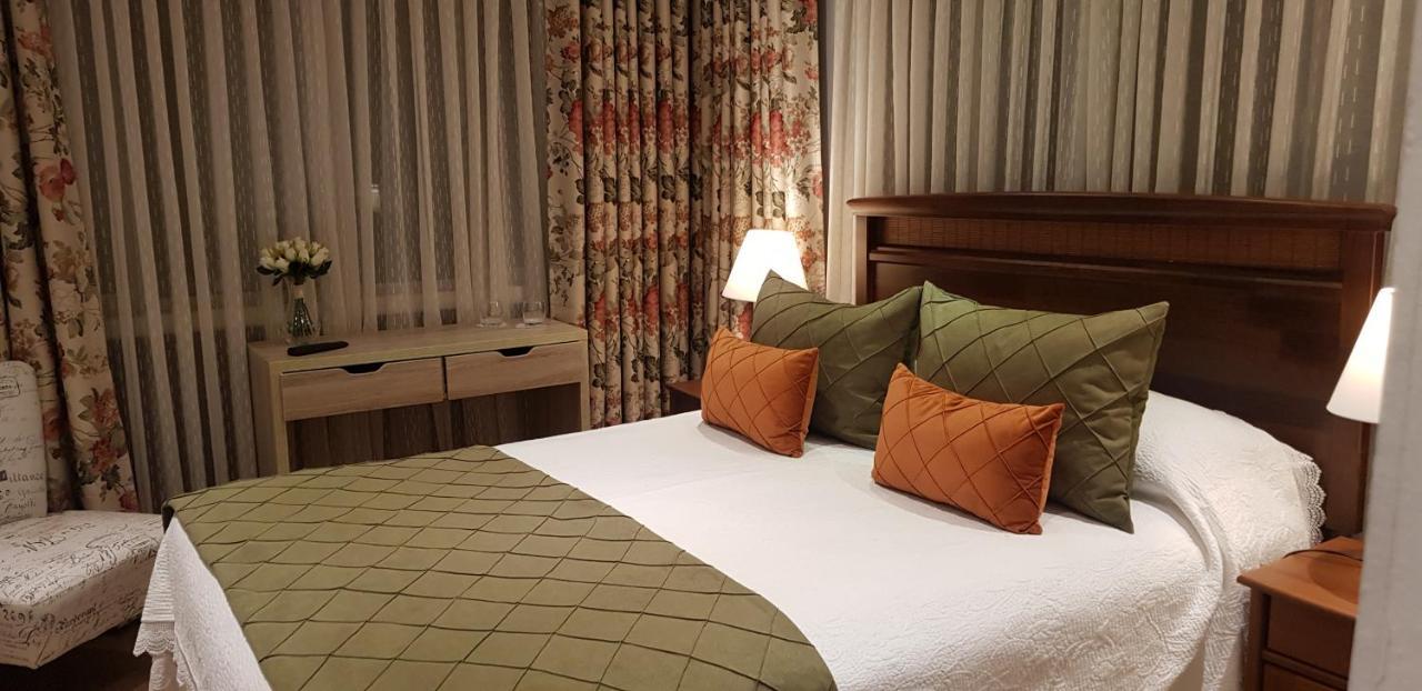 Hotel Puerta Del Lago 푸에르토바라스 외부 사진