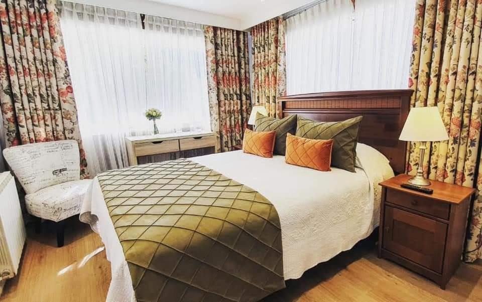 Hotel Puerta Del Lago 푸에르토바라스 외부 사진