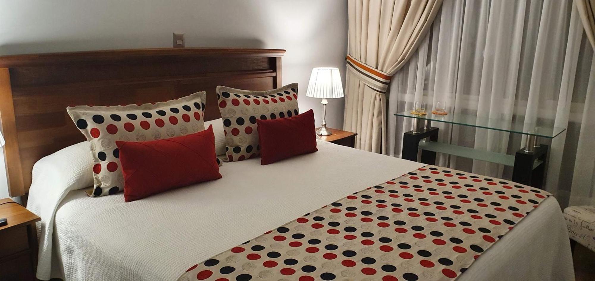 Hotel Puerta Del Lago 푸에르토바라스 외부 사진